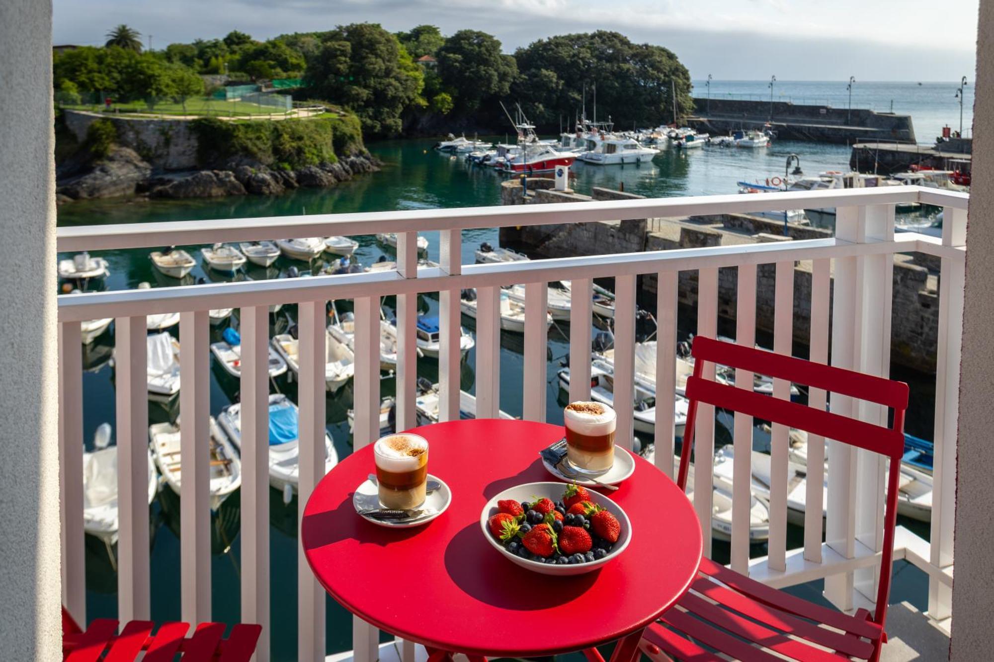 Apartamentos&Spa Mundaka Port Bagian luar foto